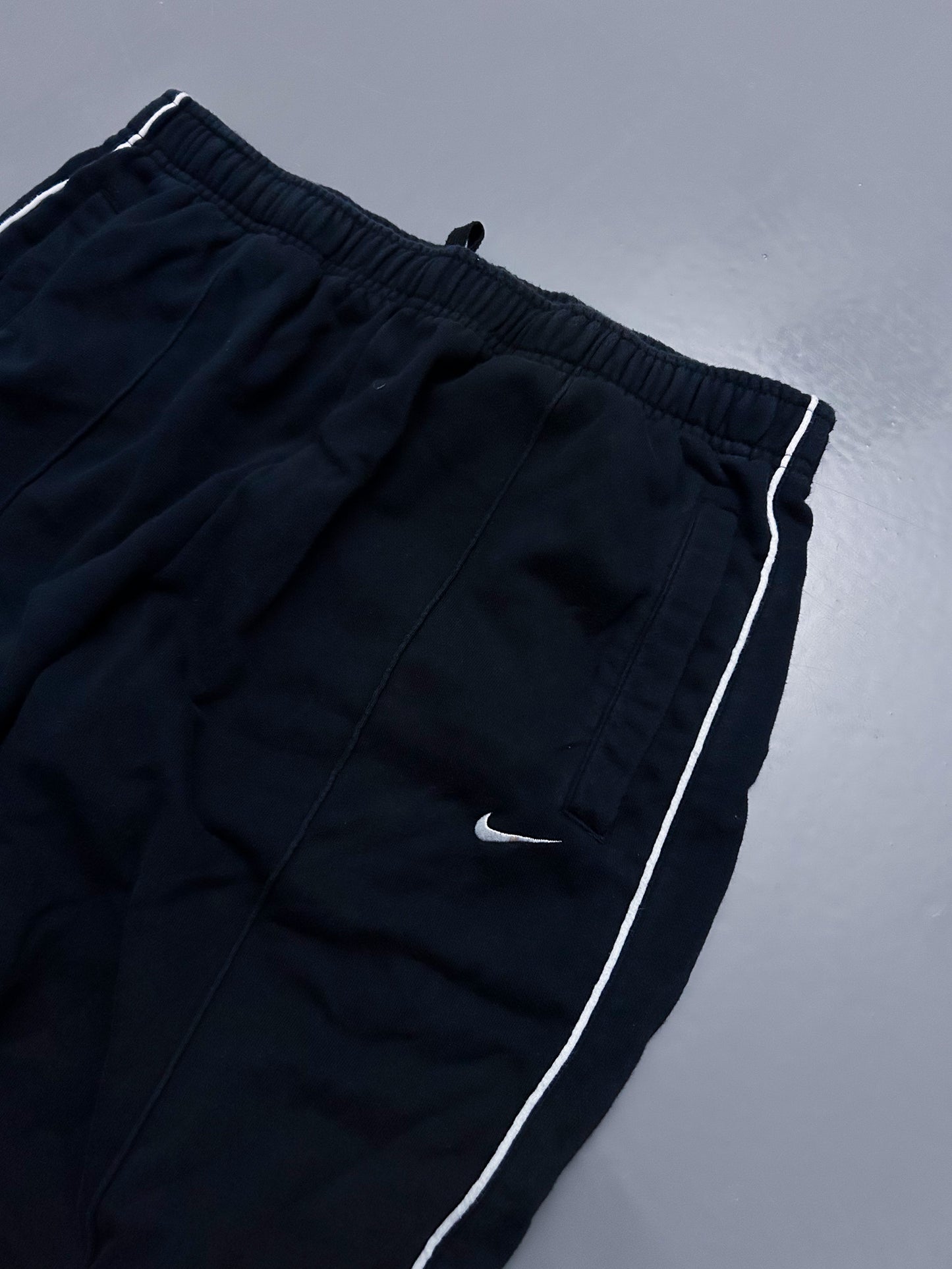 Nike Vintage Open Leg Sweatpants | L