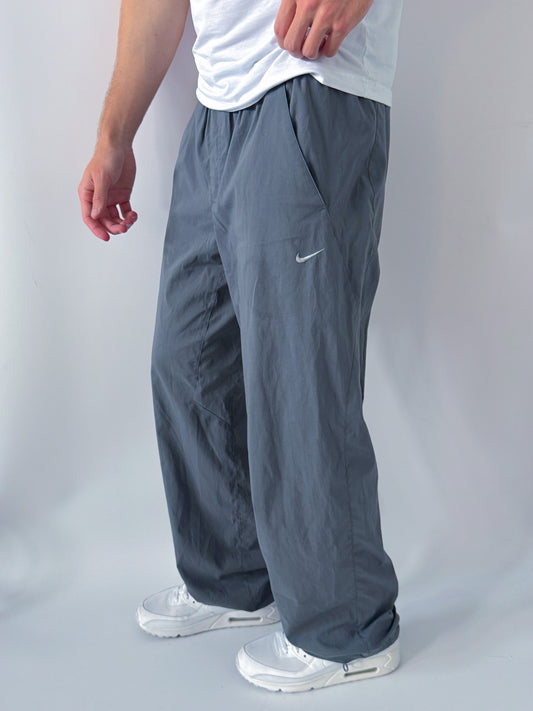 Nike Vintage *Classic* Trackpants | M