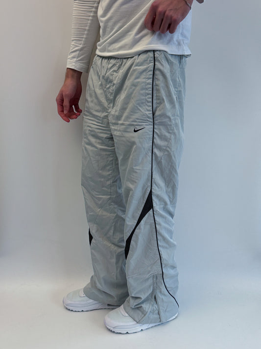 Nike *Shox* Vintage Trackpants | M