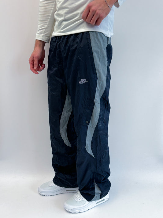 Nike Air Vintage Trackpants | M