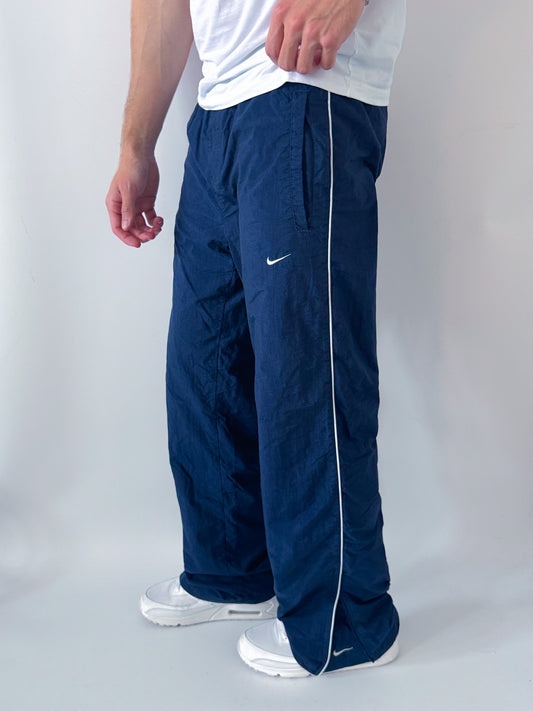 Nike Vintage Trackpants | M