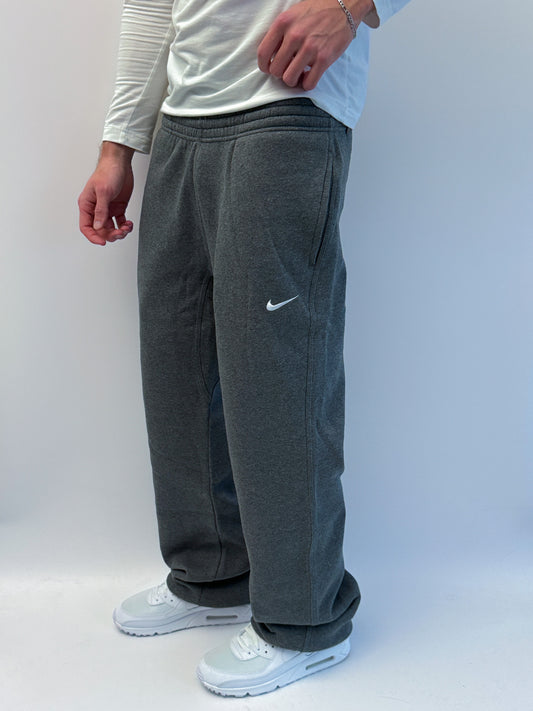 Nike Vintage *Deadstock* Sweatpants | M