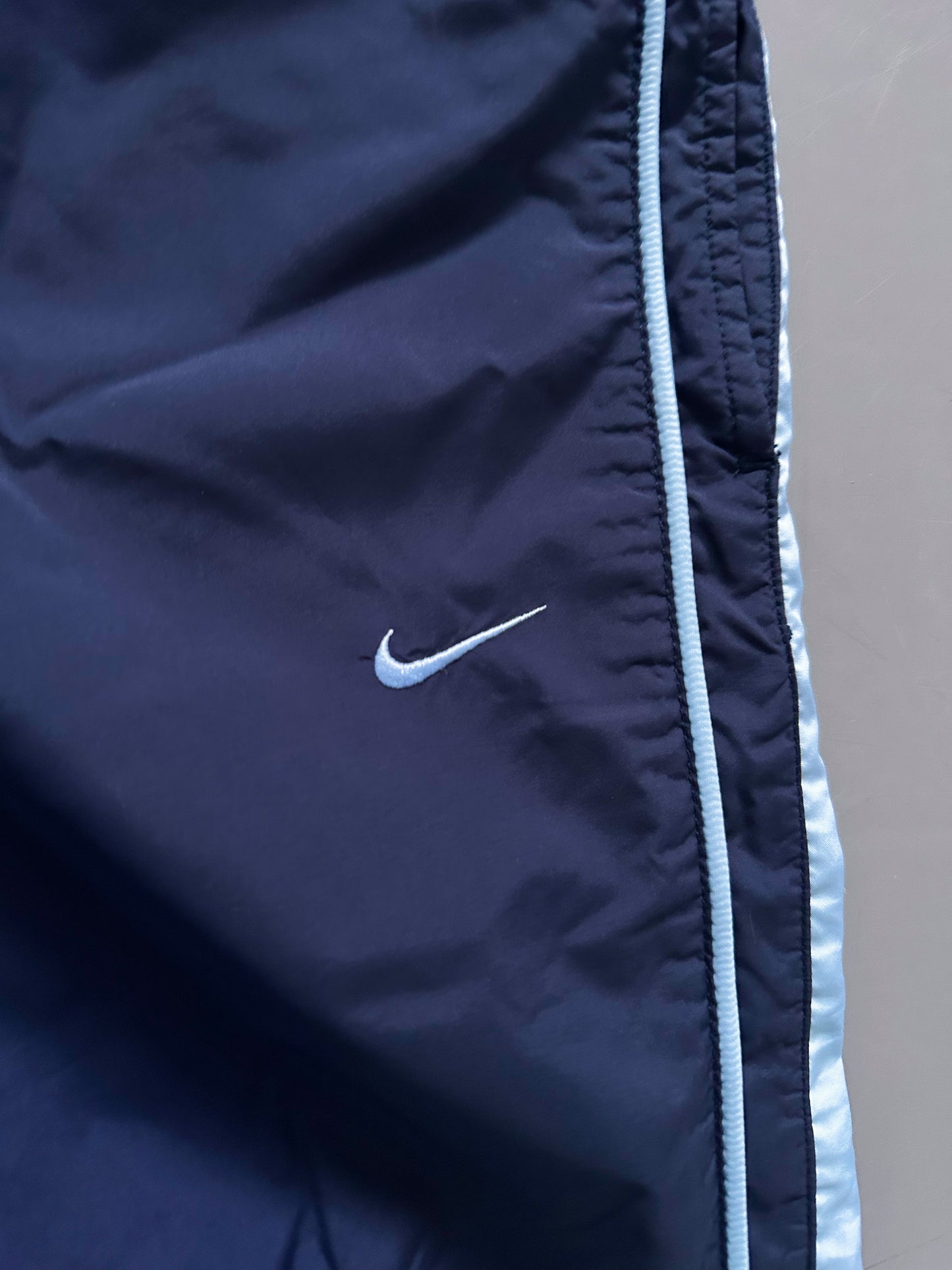 Nike Vintage *PREMIUM* Trackpants | M