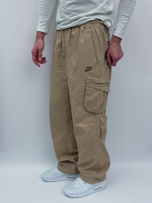 Nike Vintage Cargo Trackpants | M