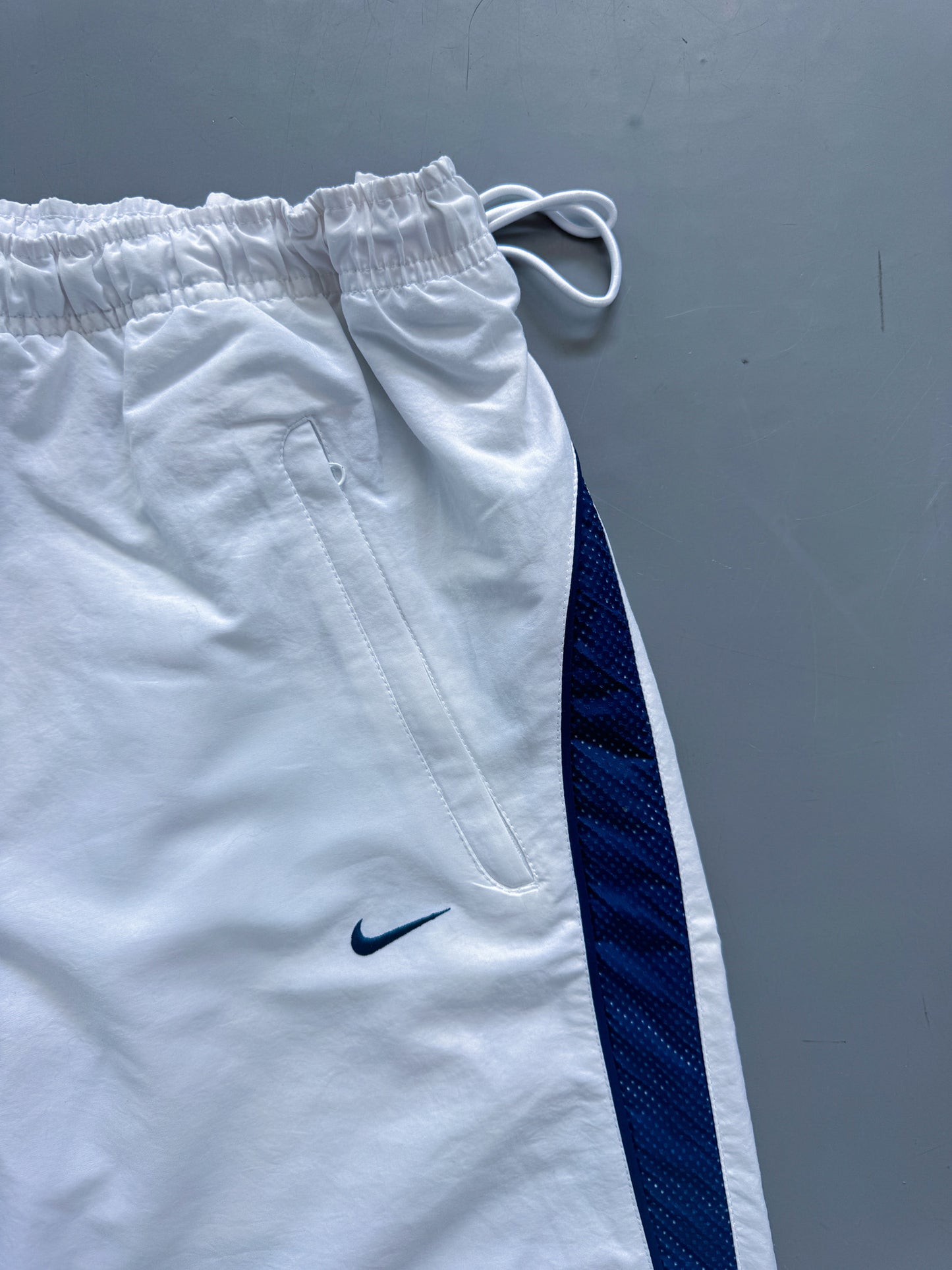 Vintage Nike Shorts | L