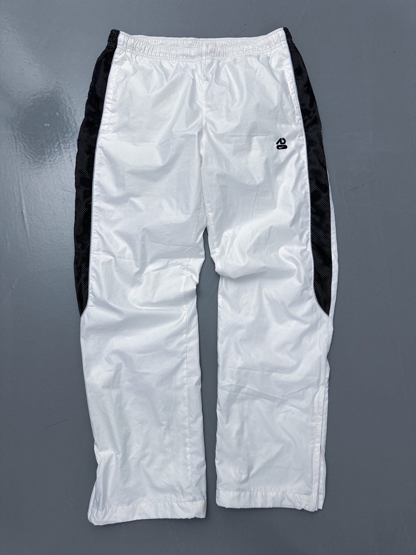 Nike Vintage *PREMIUM*  Trackpants | M