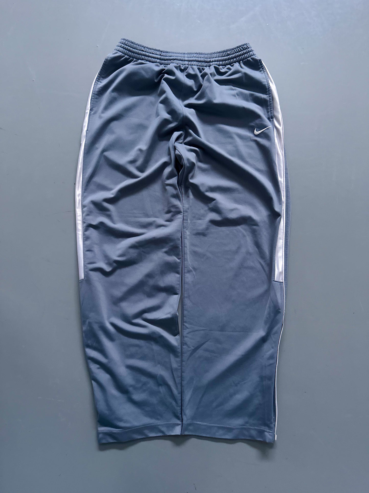 Nike Vintage Trackpants | L