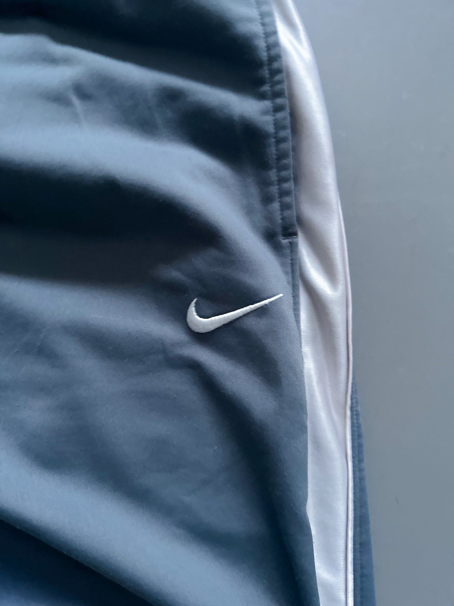 Nike Vintage Trackpants | L