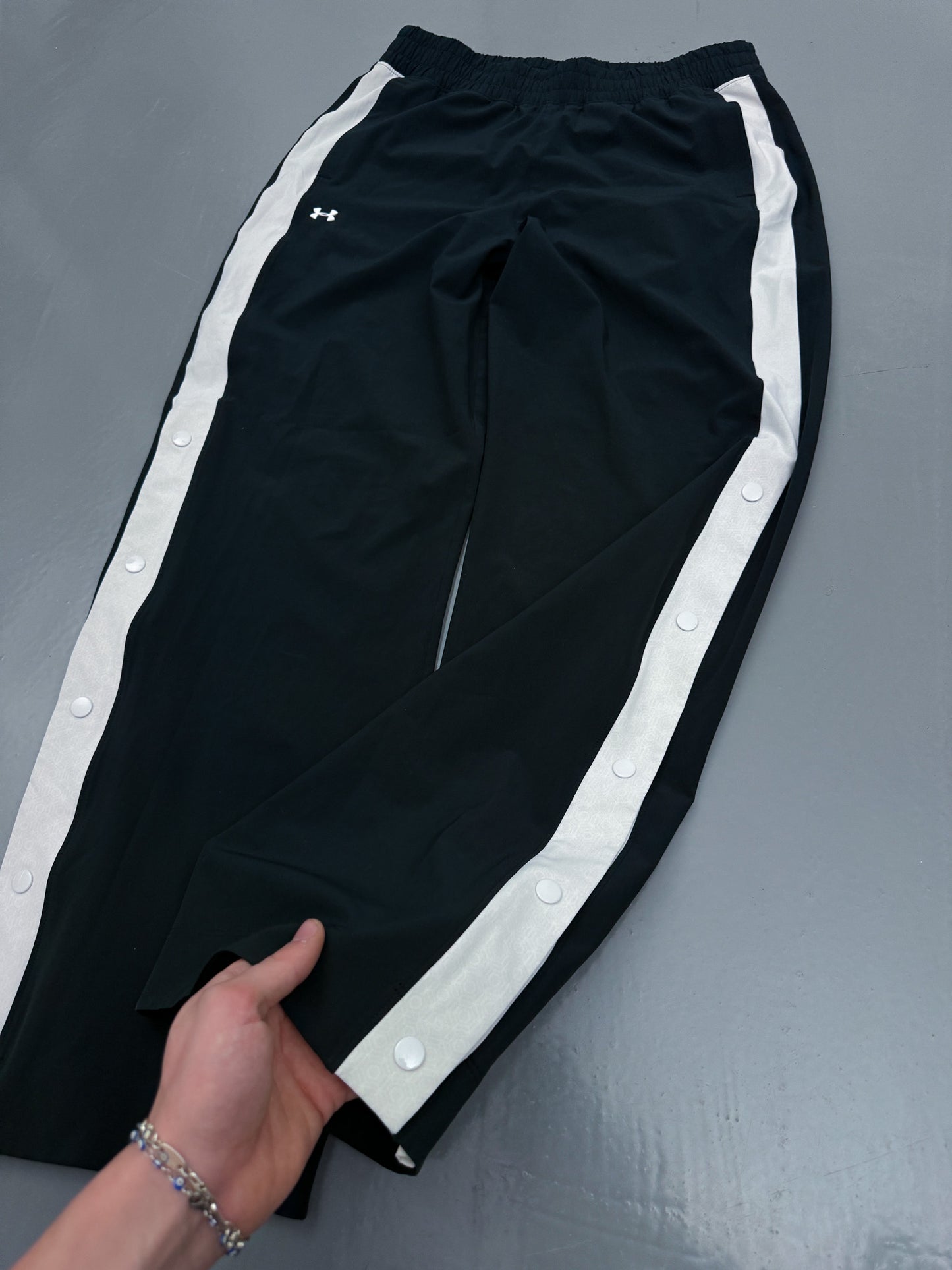 Under Armour Vintage Trackpants | M