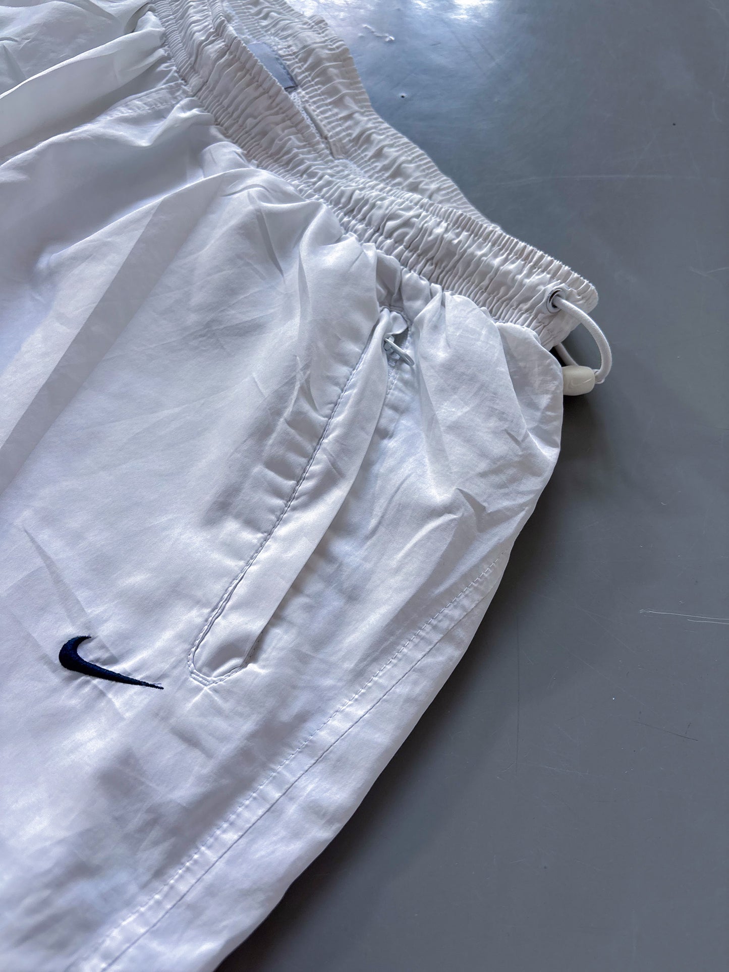 Nike Vintage *PREMIUM* Trackpants | M