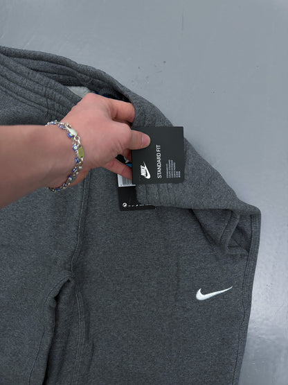 Nike Vintage *Deadstock* Sweatpants | M