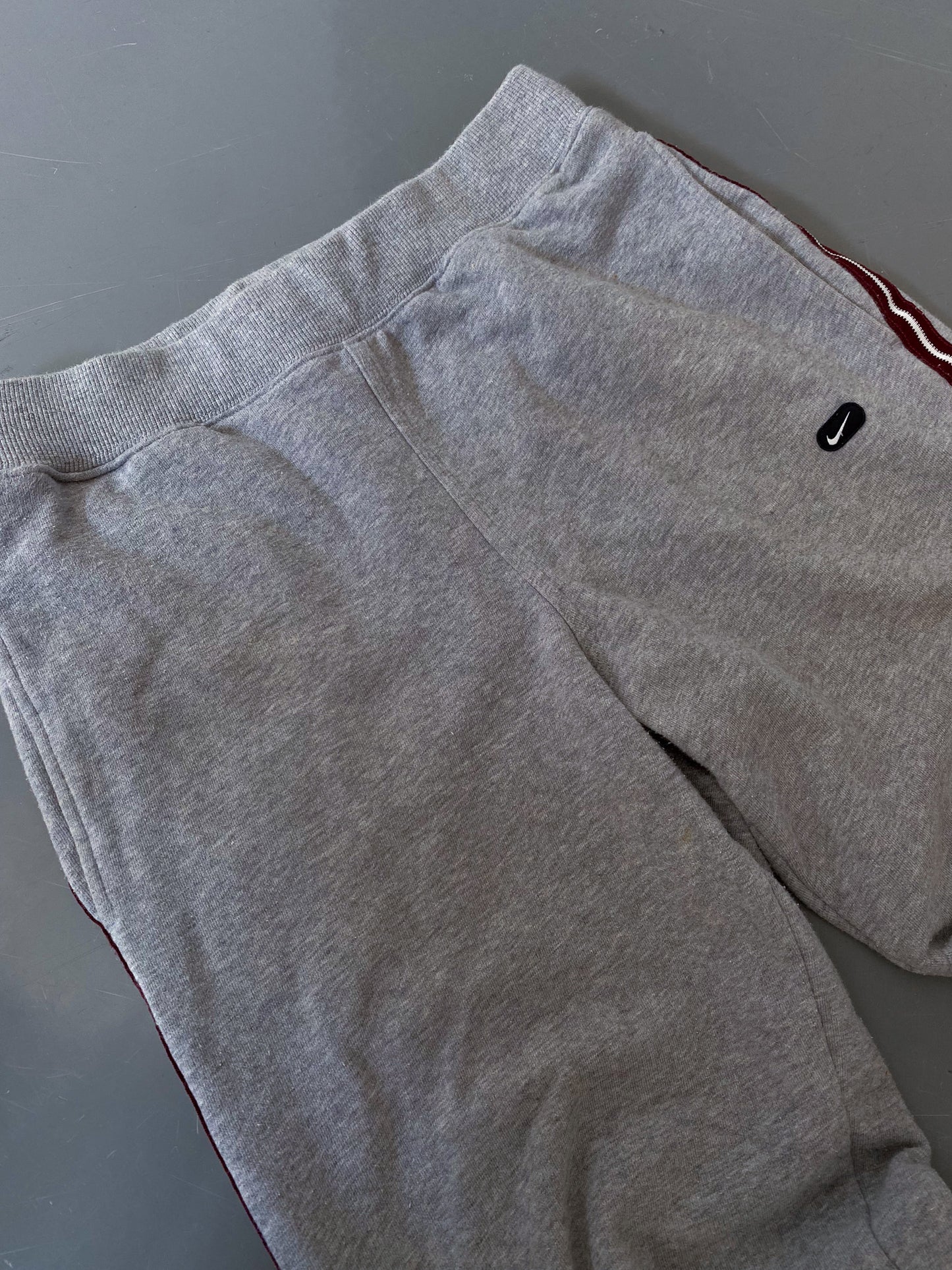 Nike Vintage Sweatpants | S