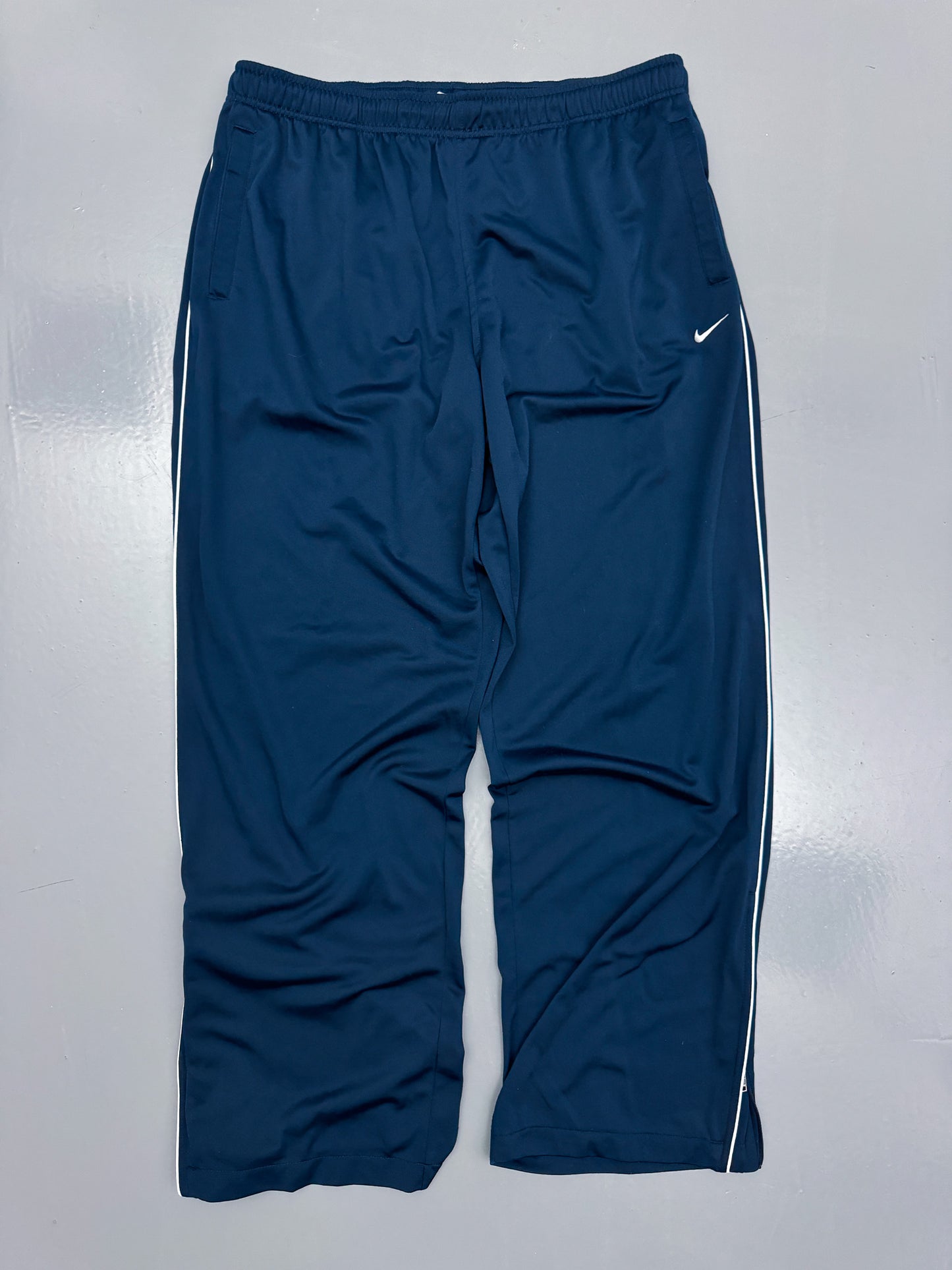 Nike Vintage *PREMIUM* Trackpants | XL