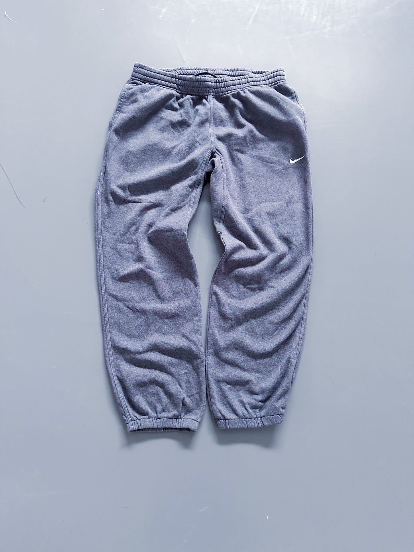 Nike Vintage Sweatpants | L