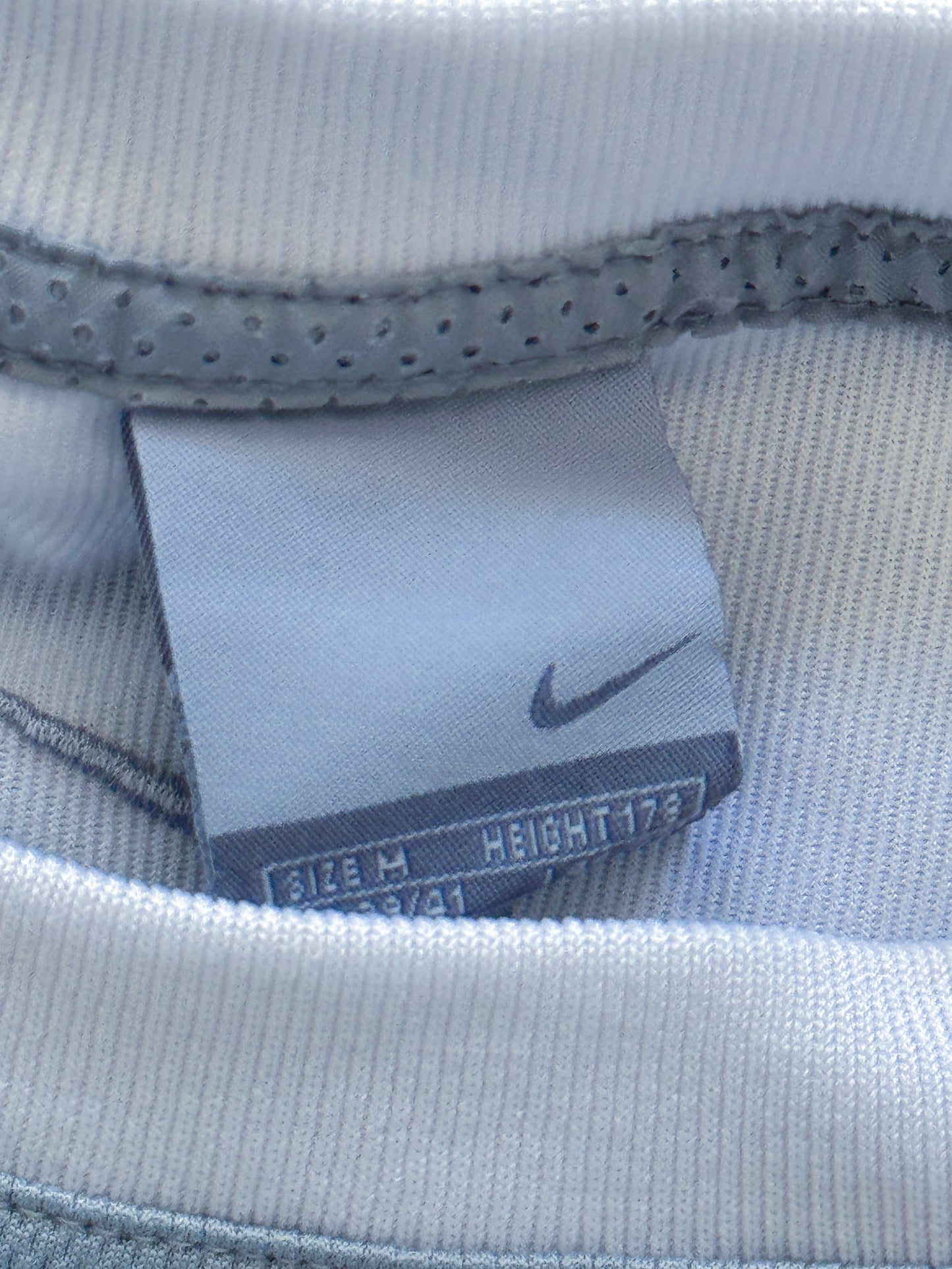 Vintage Nike *Shox* Shirt | M