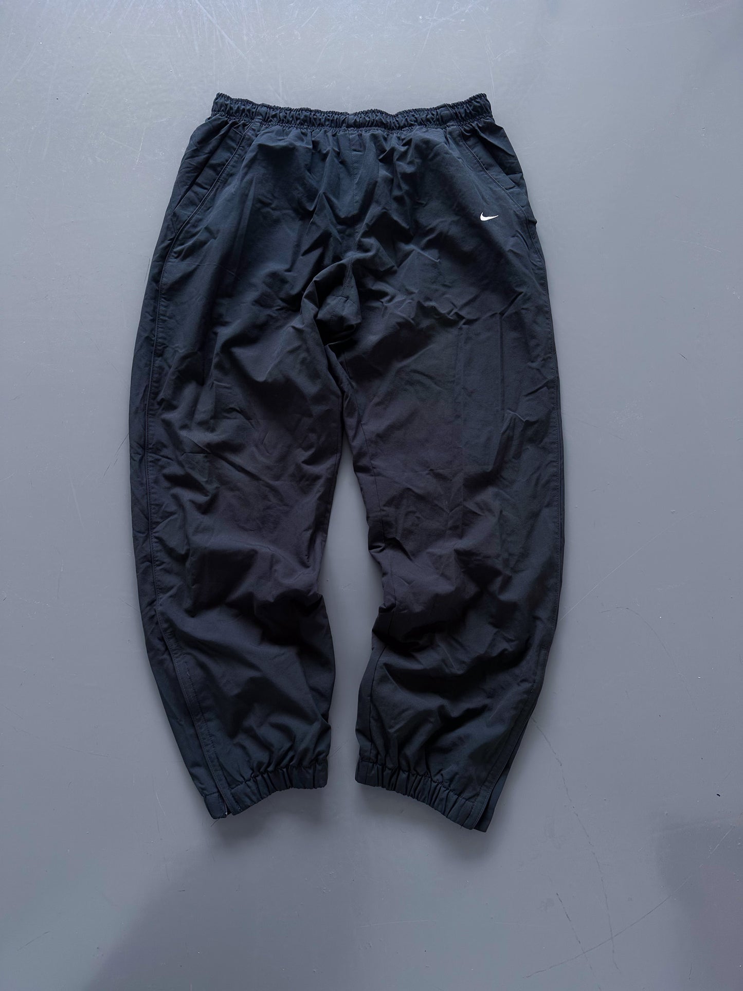 Nike Vintage Trackpants | L