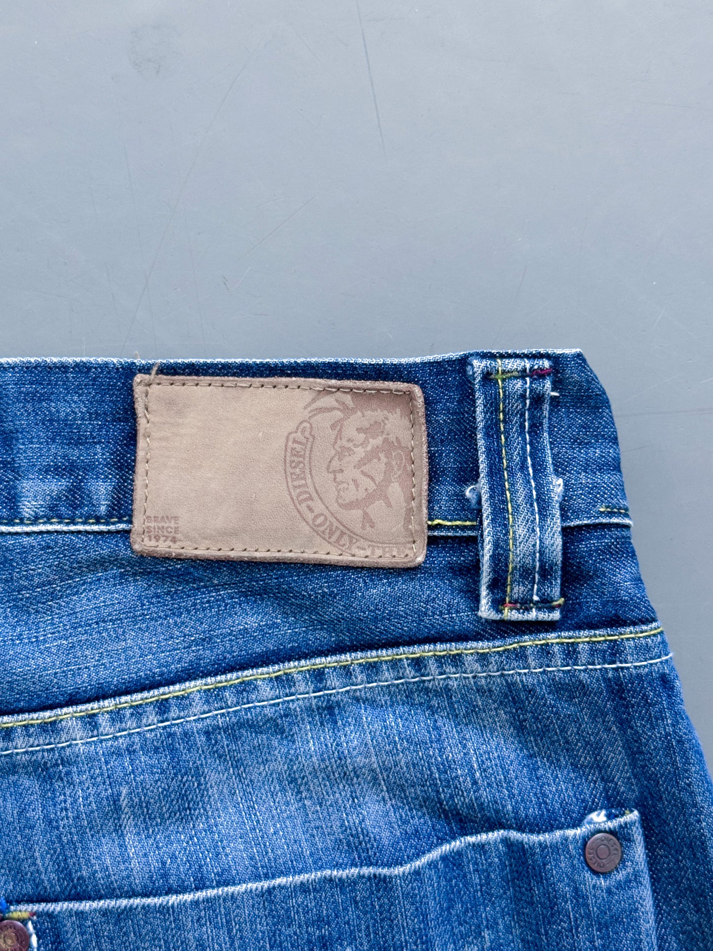 Diesel Vintage Jeans | M