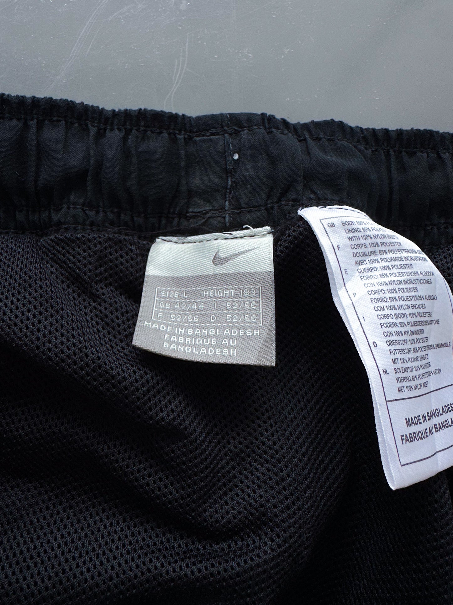 Nike Vintage Trackpants | L