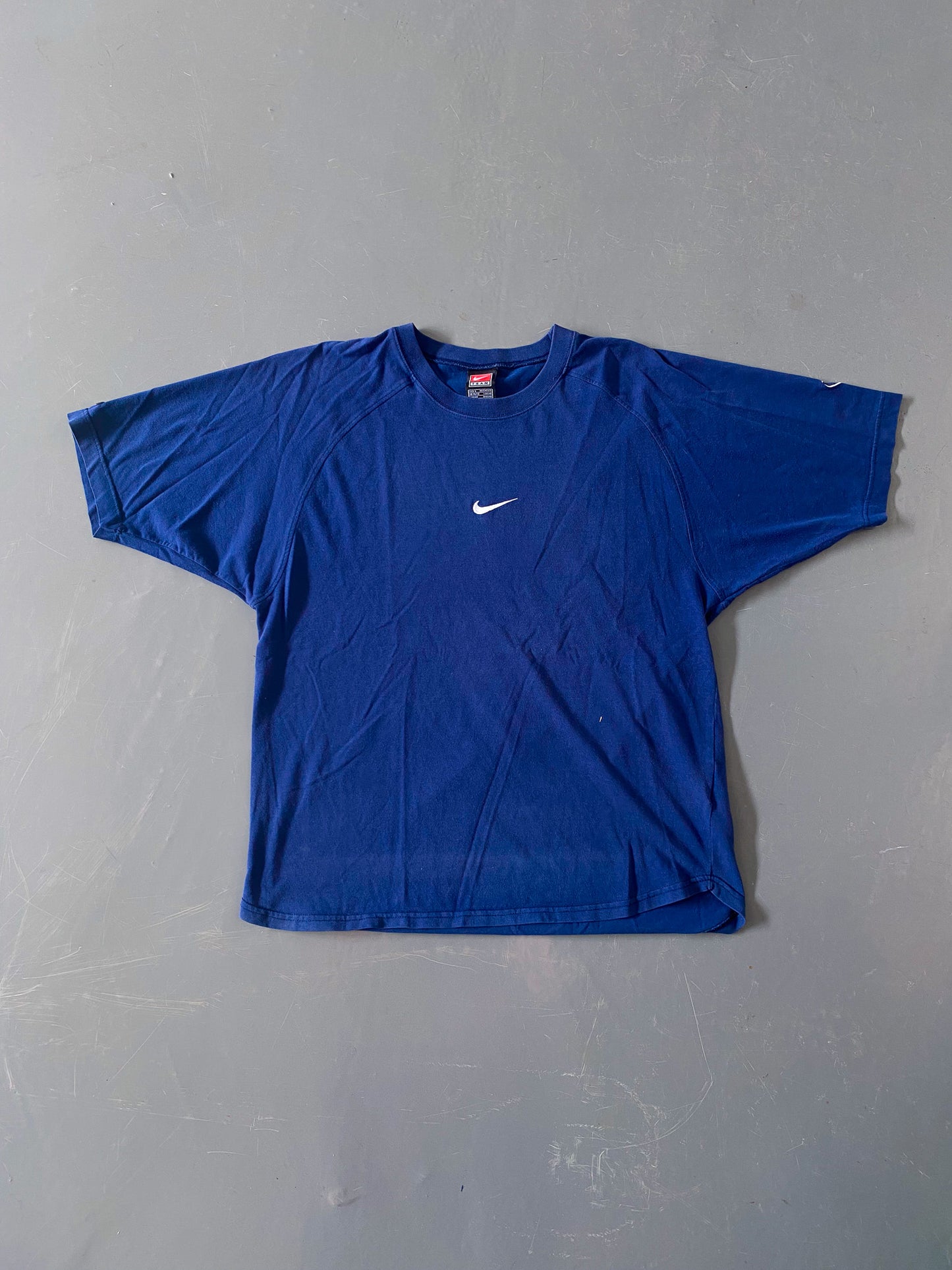 Nike Vintage *Center Swoosh* Shirt | S
