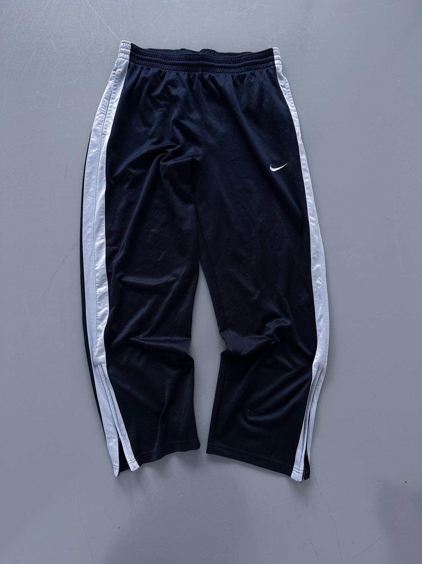 Nike Vintage Trackpants | L