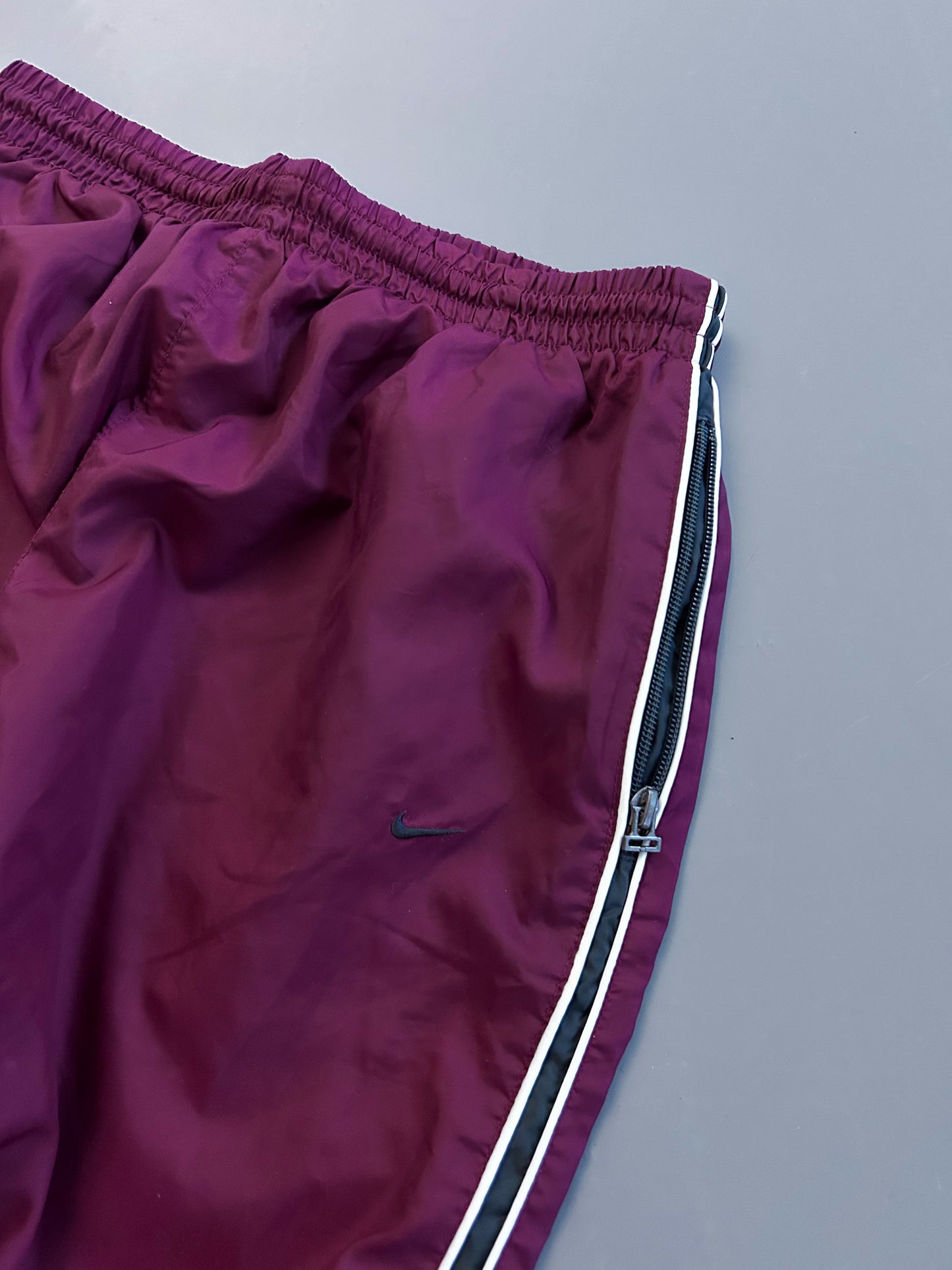 Nike Vintage *PREMIUM* Trackpants | M