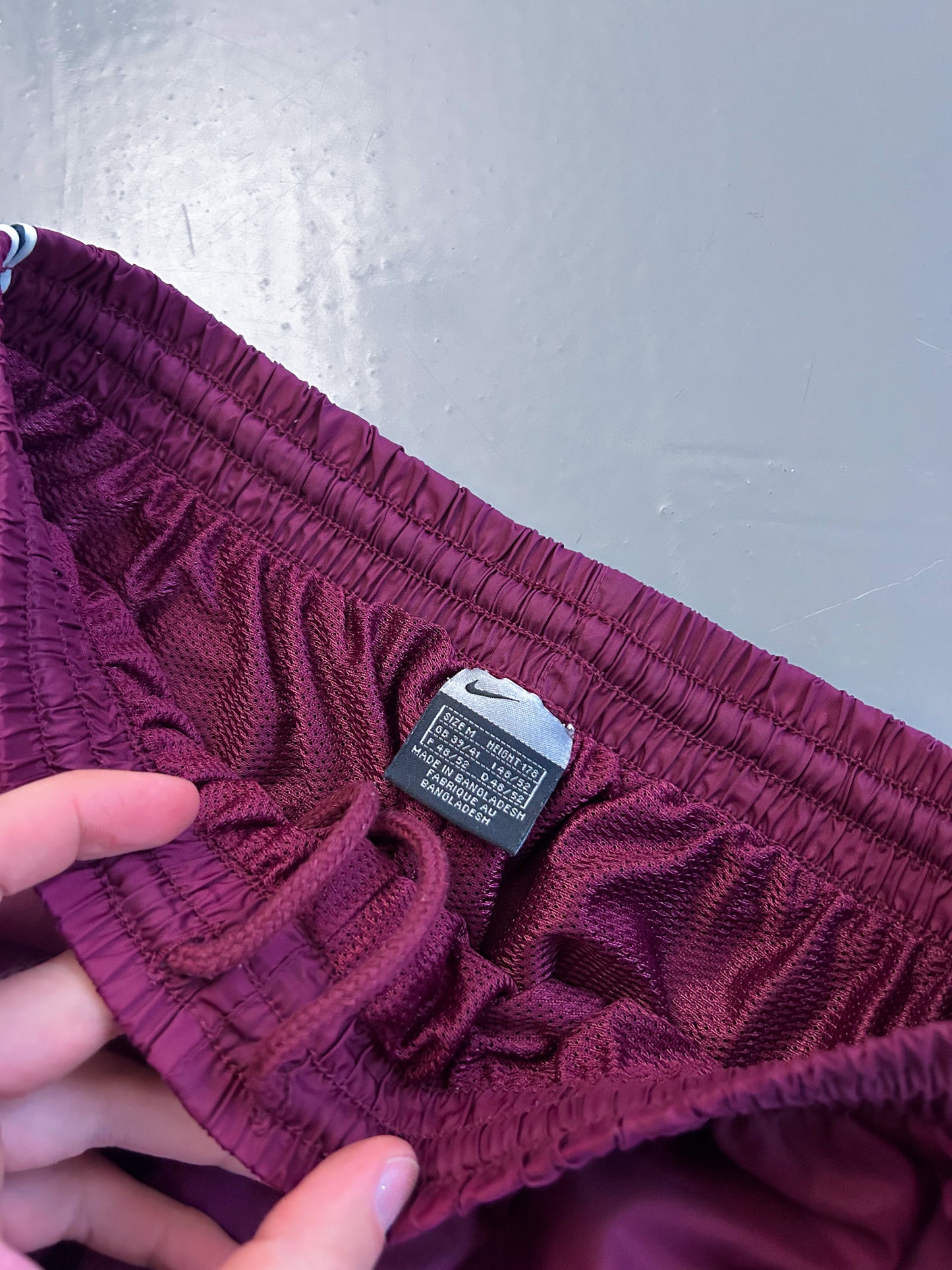 Nike Vintage *PREMIUM* Trackpants | M