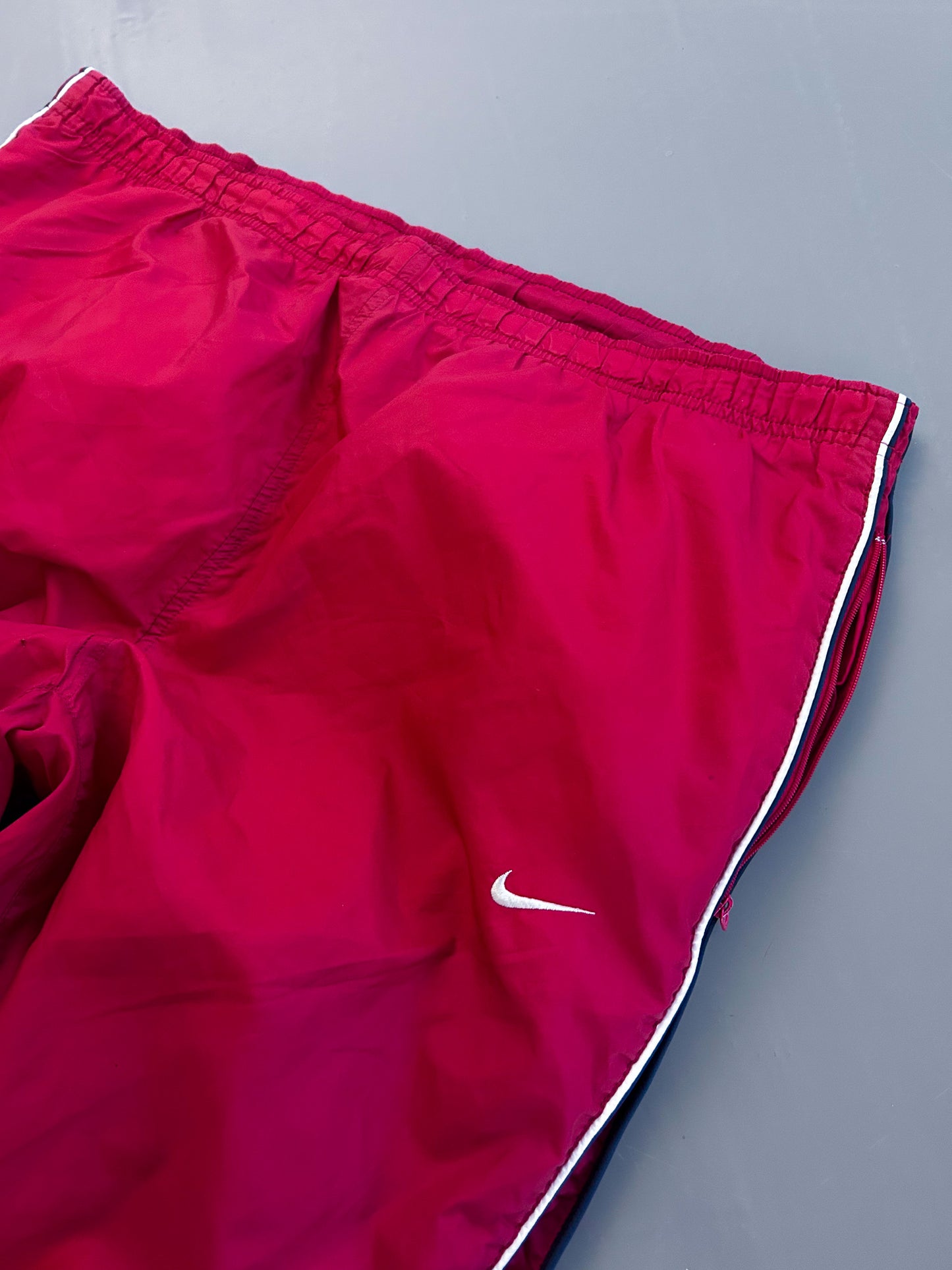 Nike Vintage Trackpants | XL