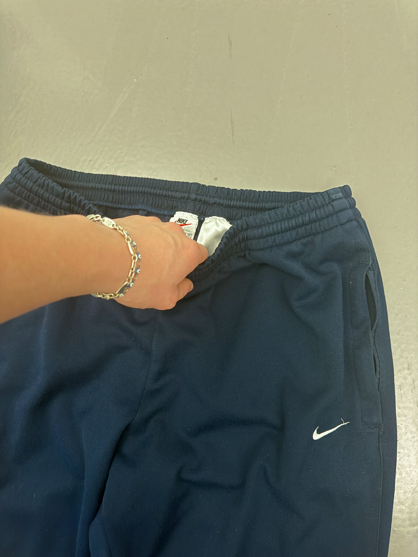 Nike Vintage Trackpants | L