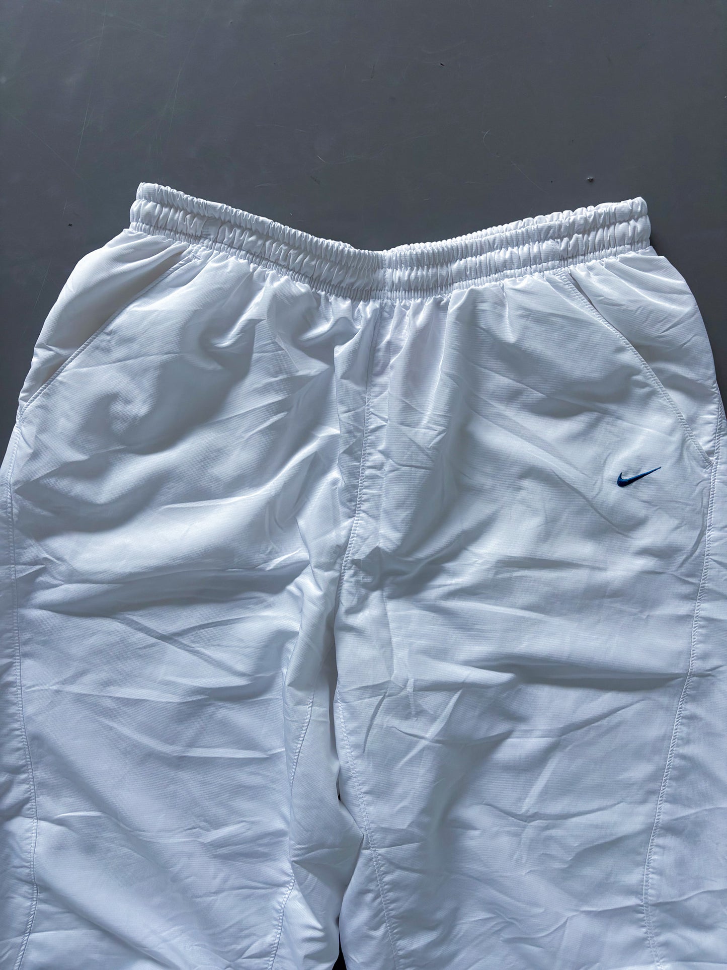 Nike Vintage Trackpants | L