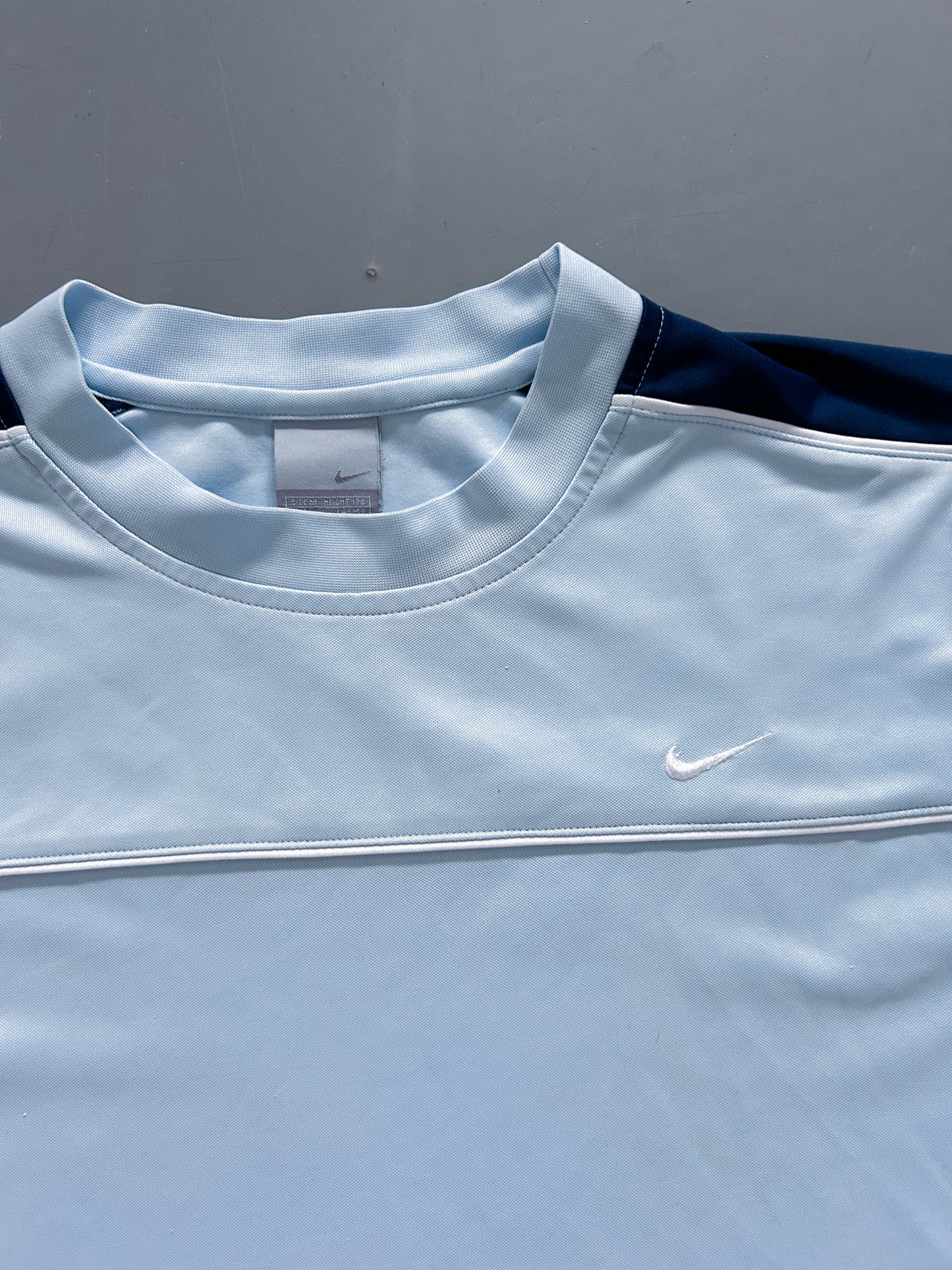 Vintage Nike *Babyblue* T-Shirt | M