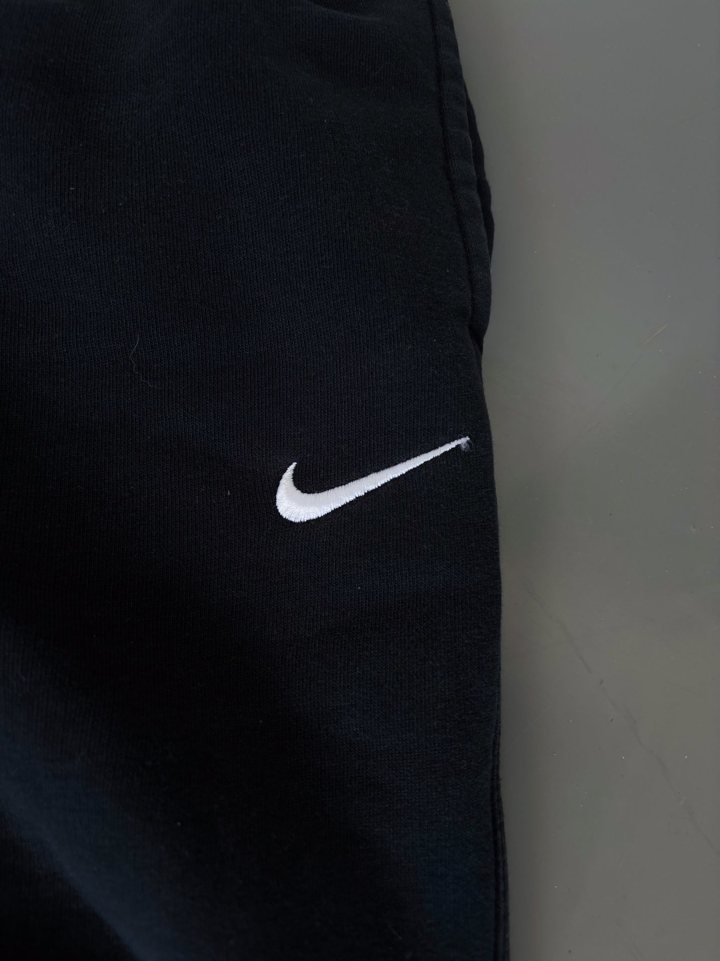 Nike Vintage Trackpants | L