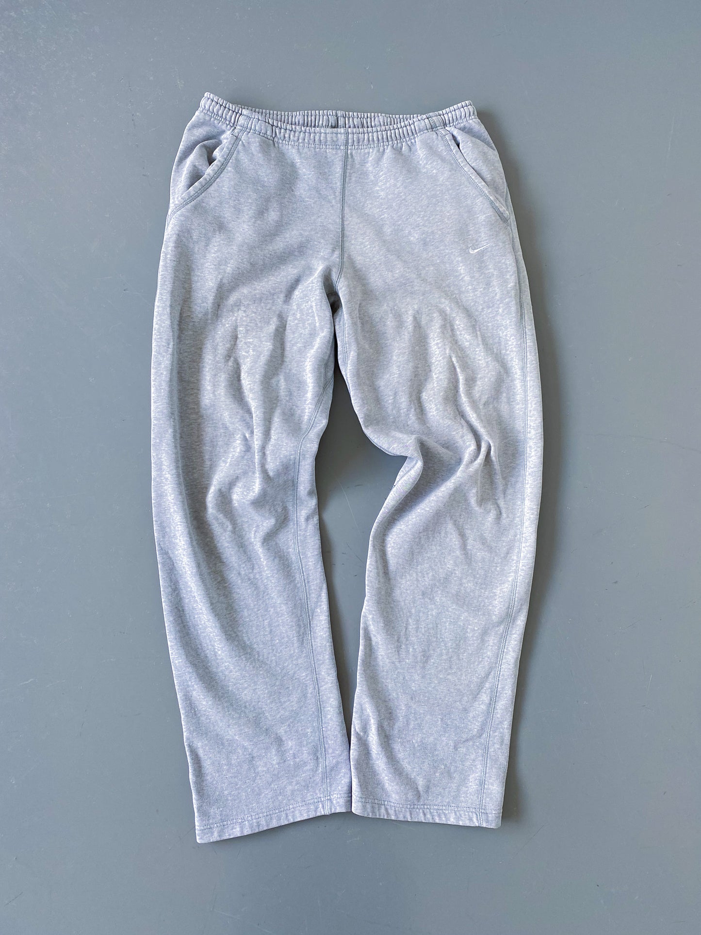 Nike Vintage Open Leg Sweatpants | M