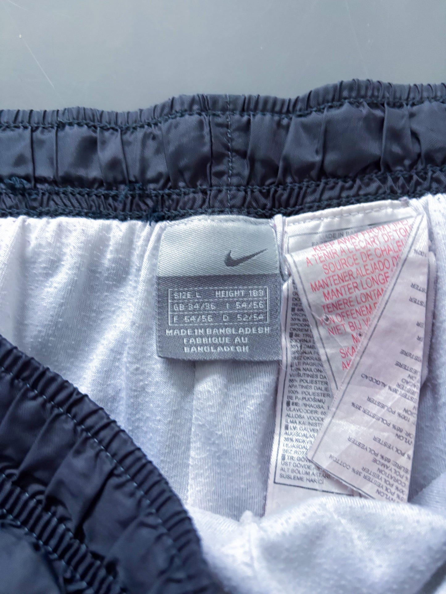 Nike Vintage Trackpants | L