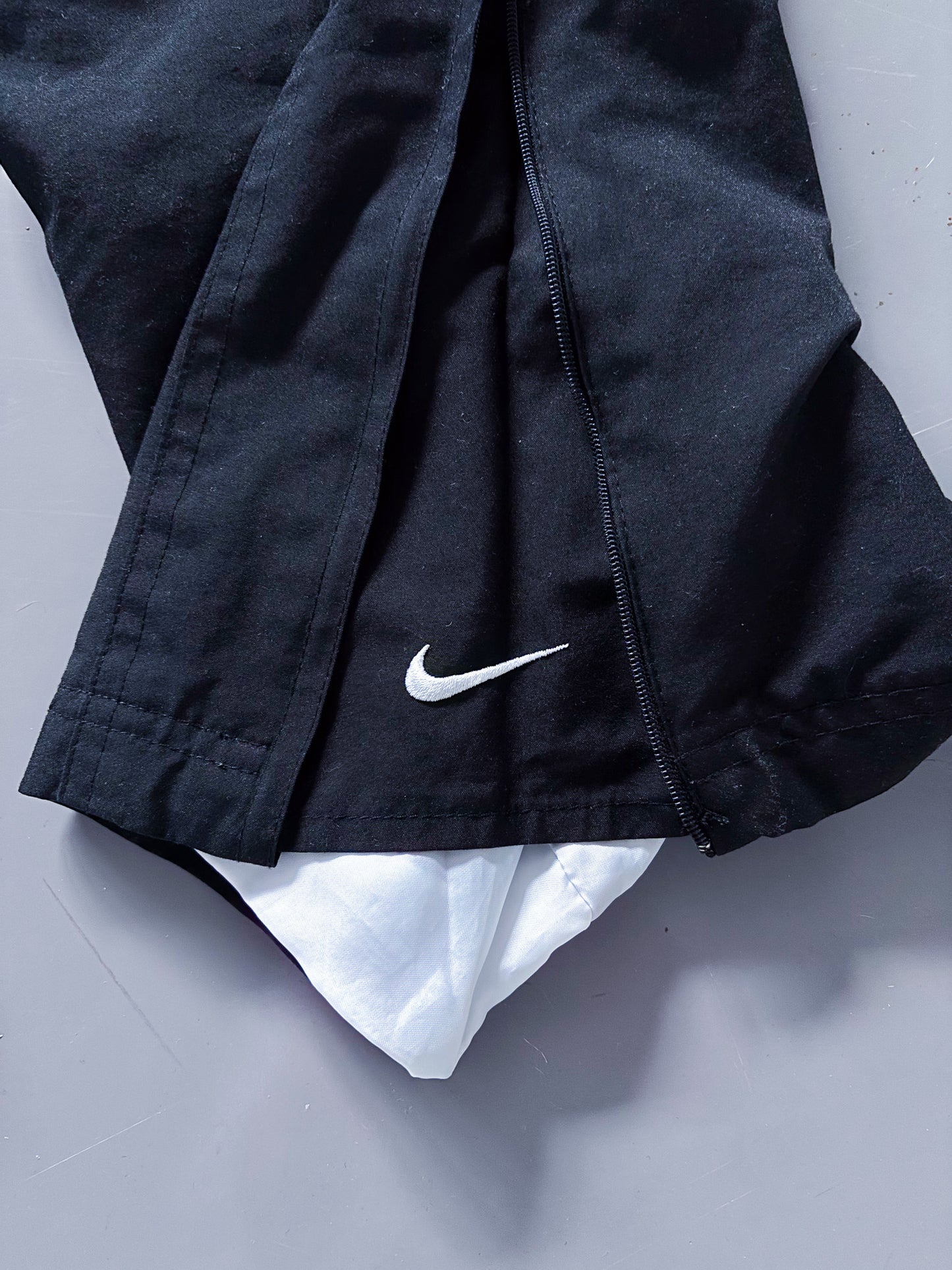 Nike Vintage Trackpants | L