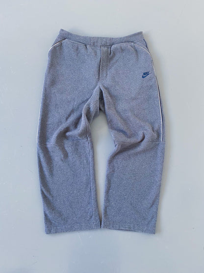 Nike Vintage Open Leg Sweatpants | M