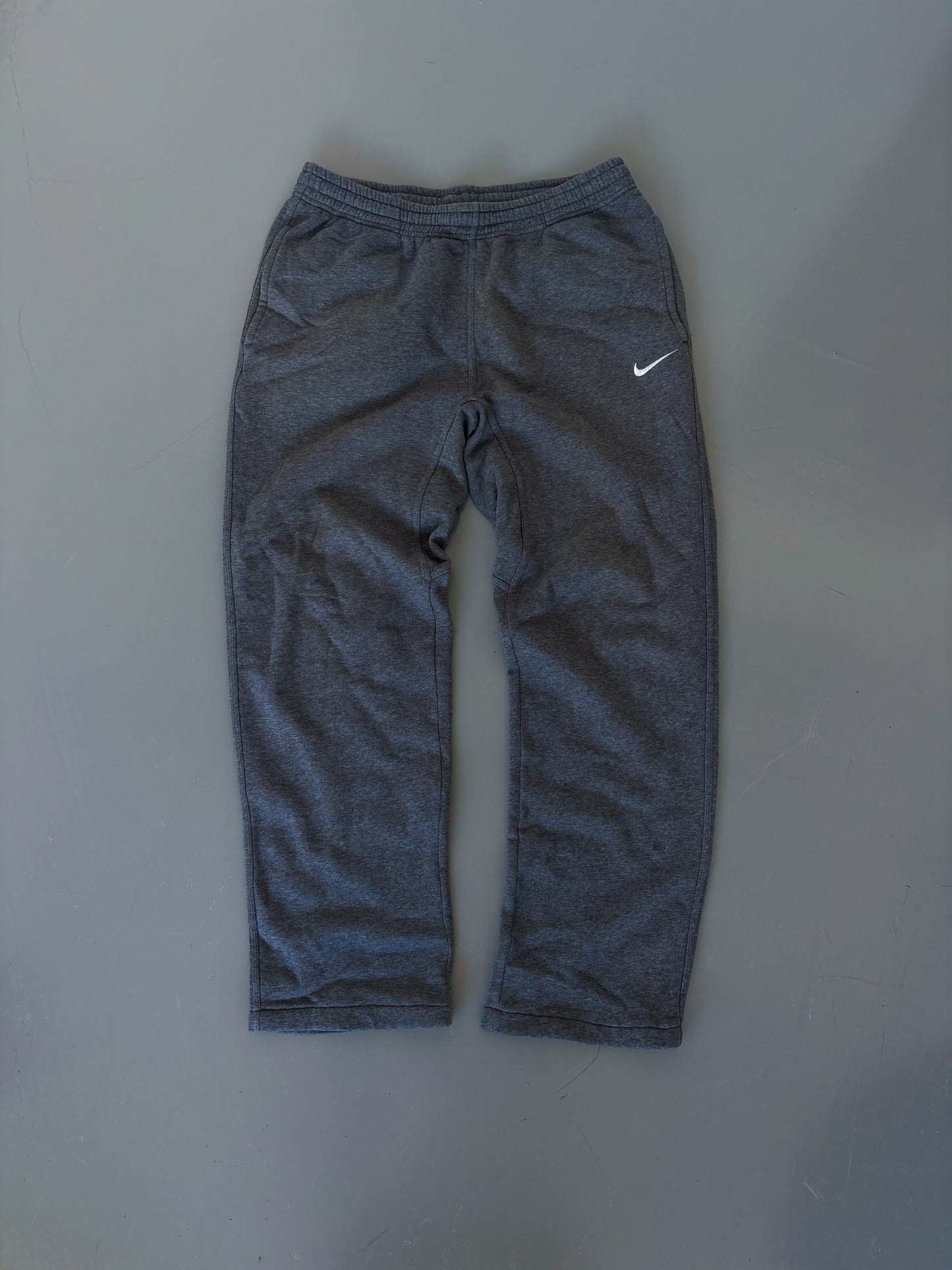Nike Vintage Open Leg Sweatpants | M