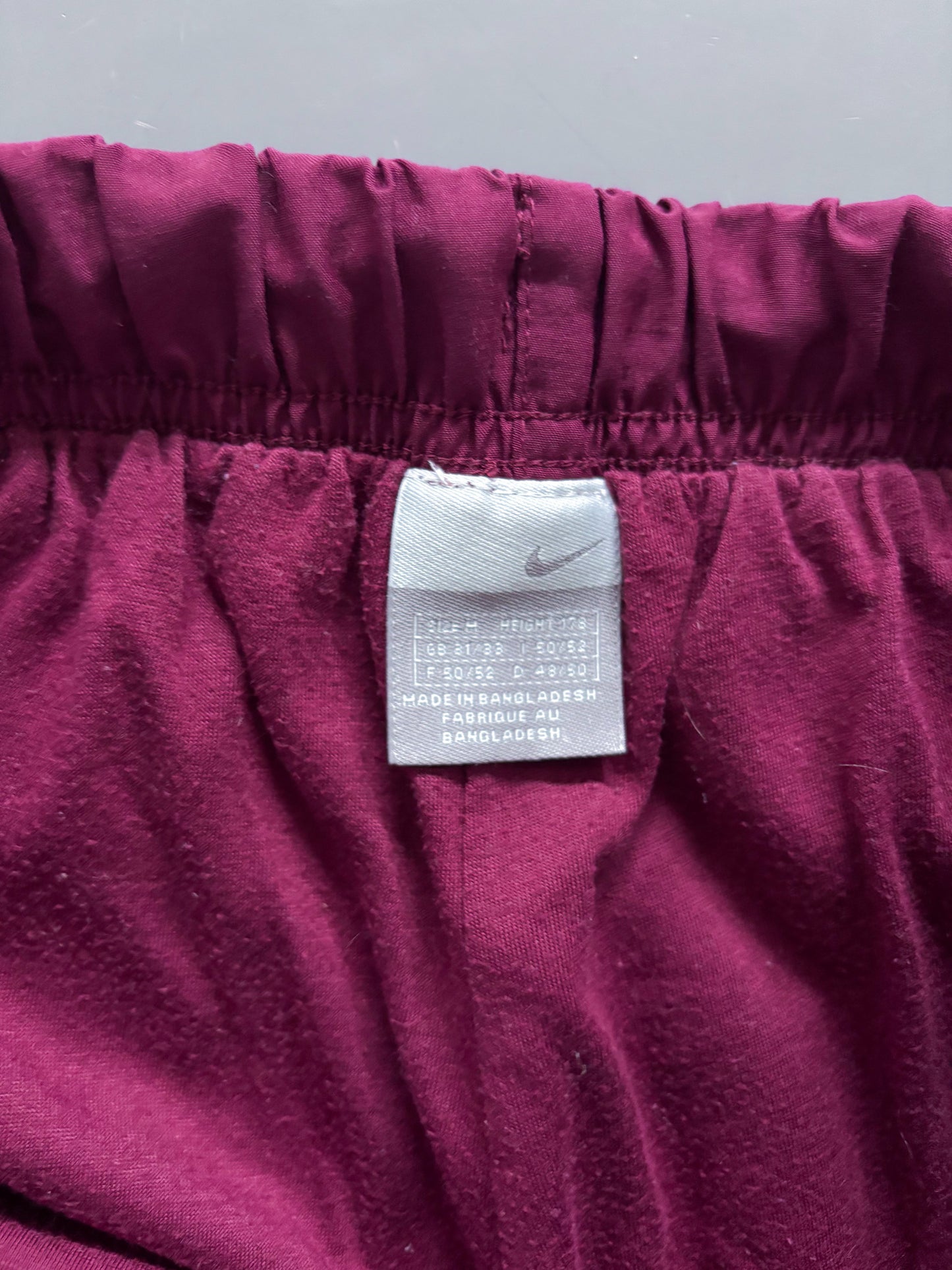 Nike Vintage Trackpants | M