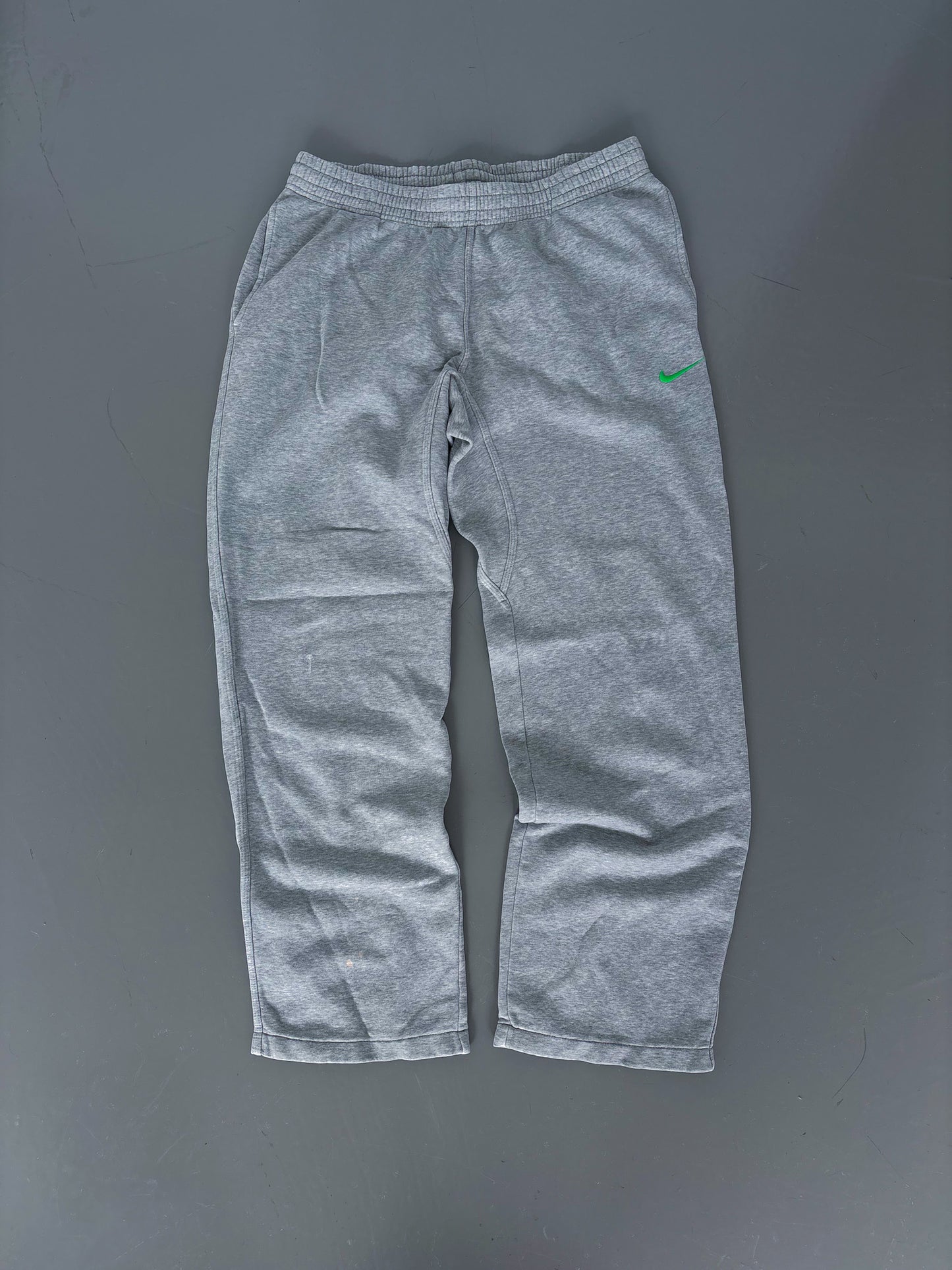Nike Vintage Sweatpants | L