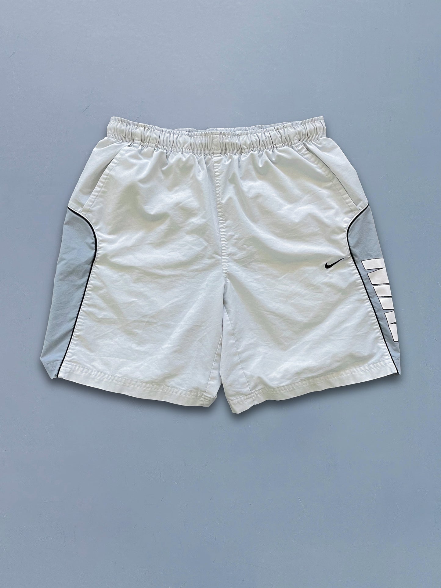 Nike Vintage Shorts | M