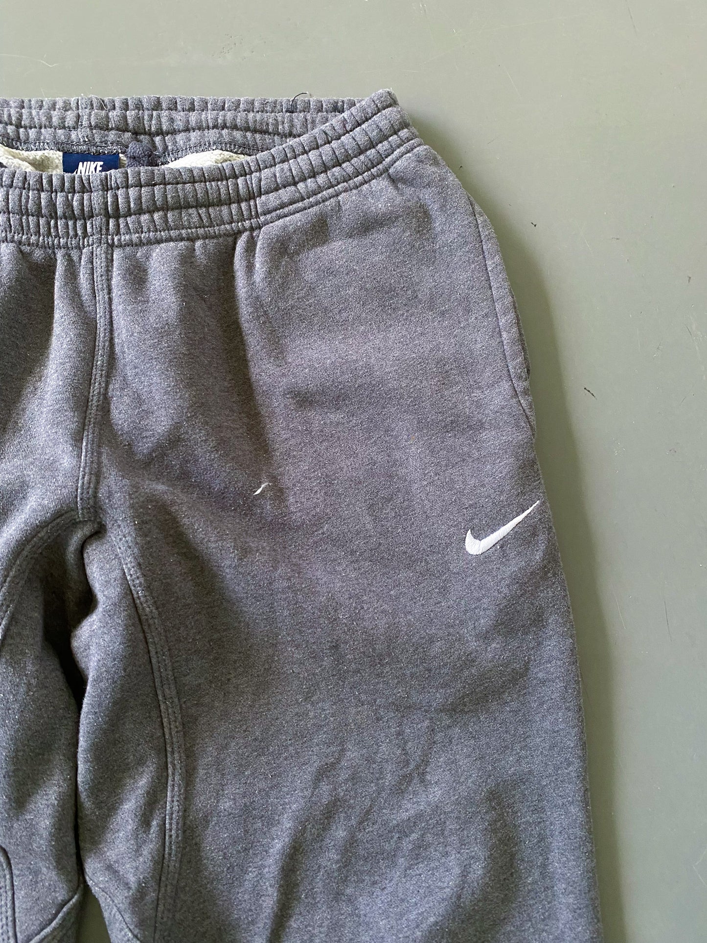 Nike Vintage Sweatpants | M