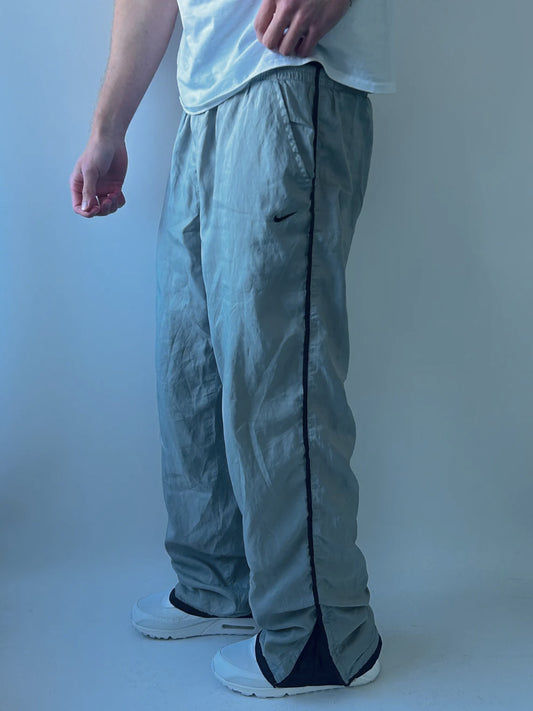 Nike Vintage Trackpants | M