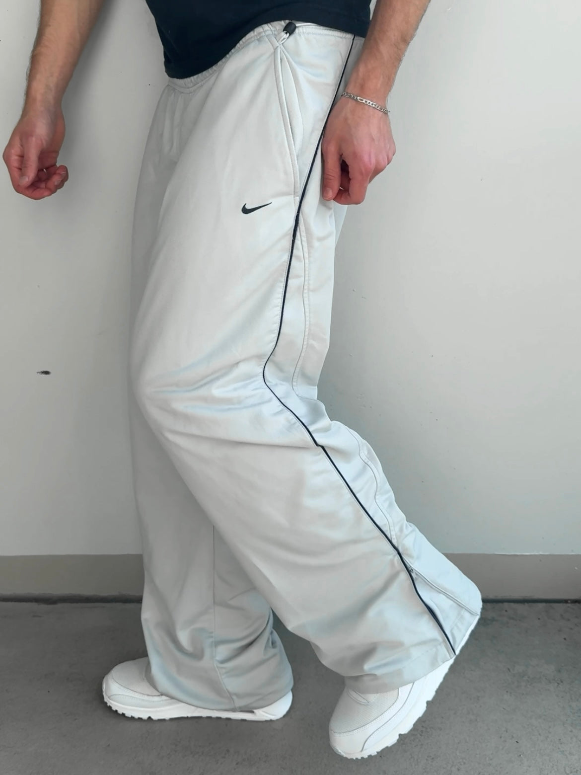 Nike Vintage *PREMIUM* Trackpants | L