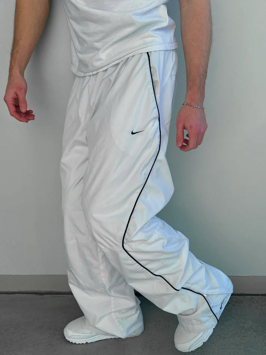 Nike Vintage *PREMIUM* Trackpants | L
